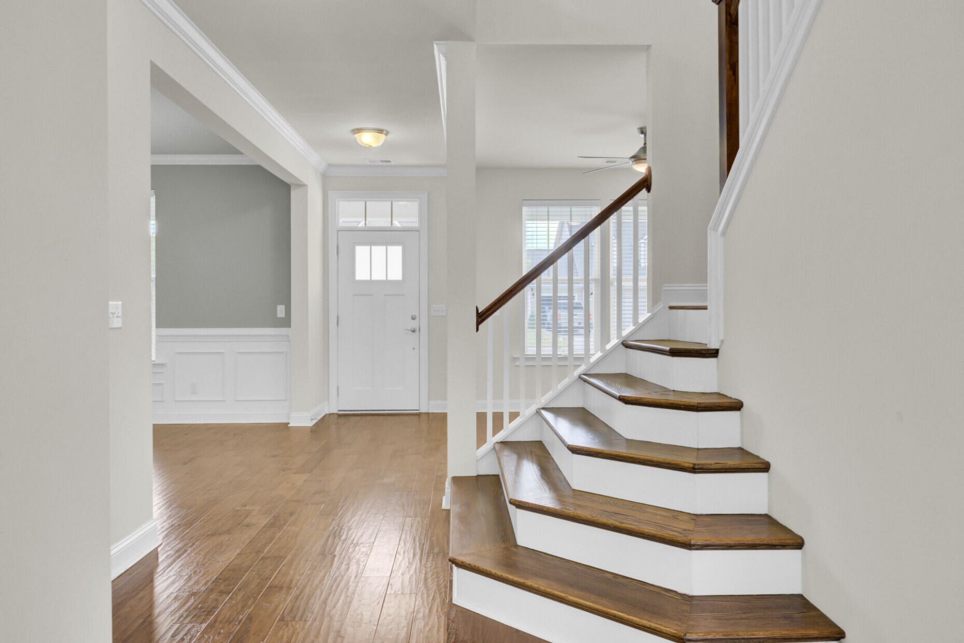 461 Spectrum Road Photo 6