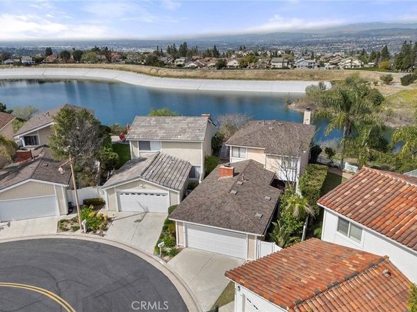 900 S Ridgecrest, Anaheim Hills, CA 92807