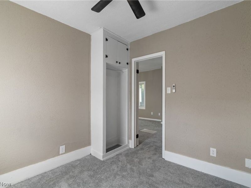 75 W Dartmore Avenue, Akron, OH 44301 Photo 24