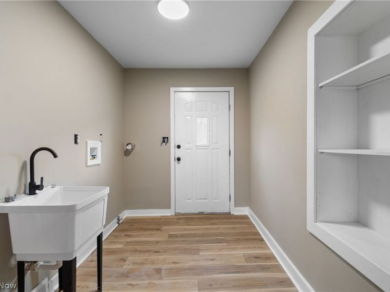 75 W Dartmore Avenue, Akron, OH 44301 Photo 25