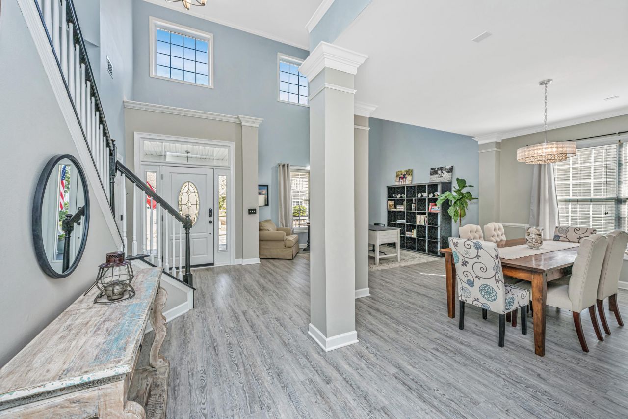 1702 William Hapton Way Photo 12