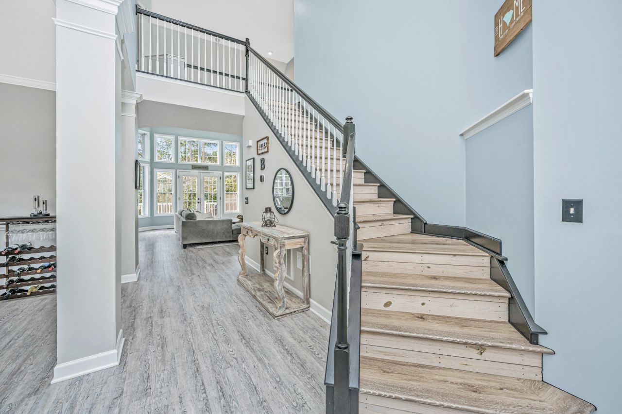 1702 William Hapton Way Photo 13