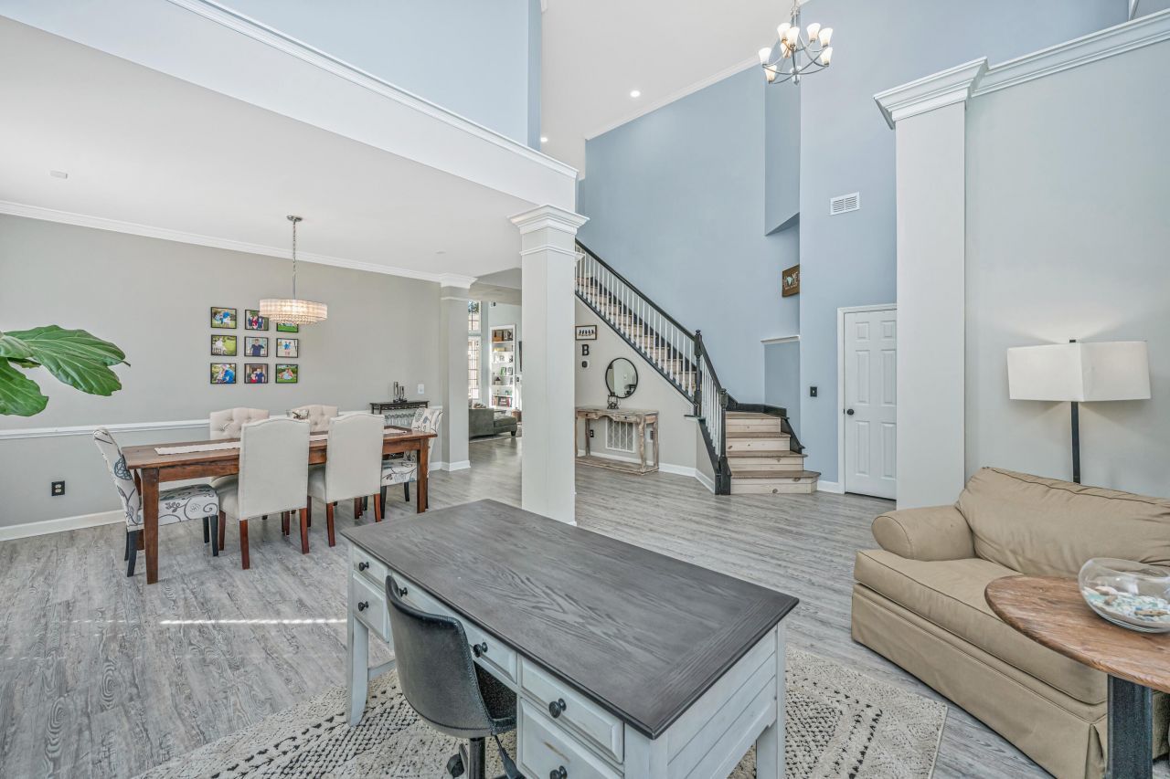 1702 William Hapton Way Photo 14