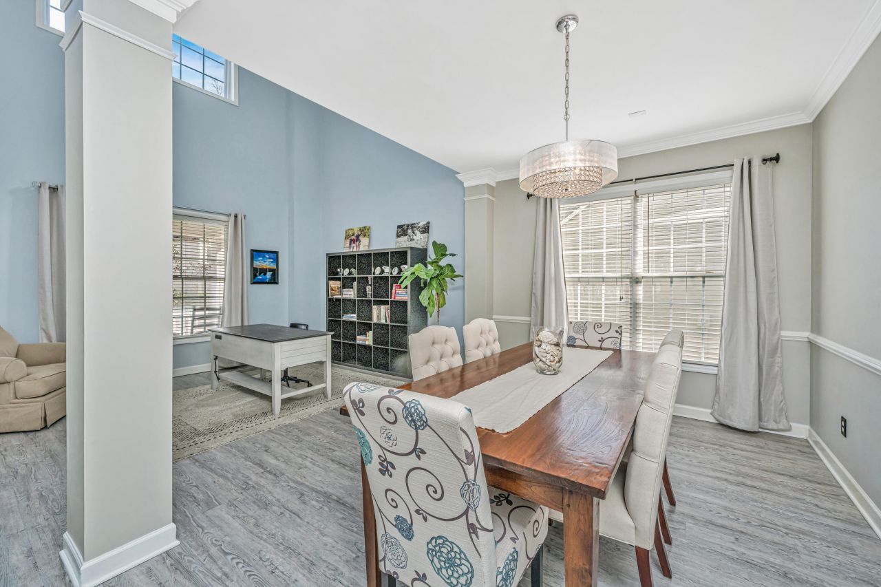 1702 William Hapton Way Photo 17