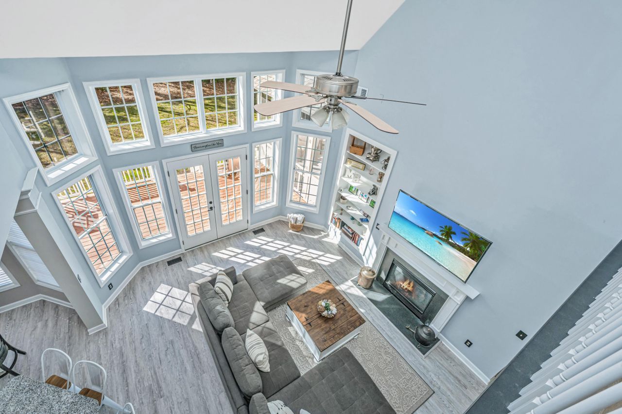 1702 William Hapton Way Photo 18