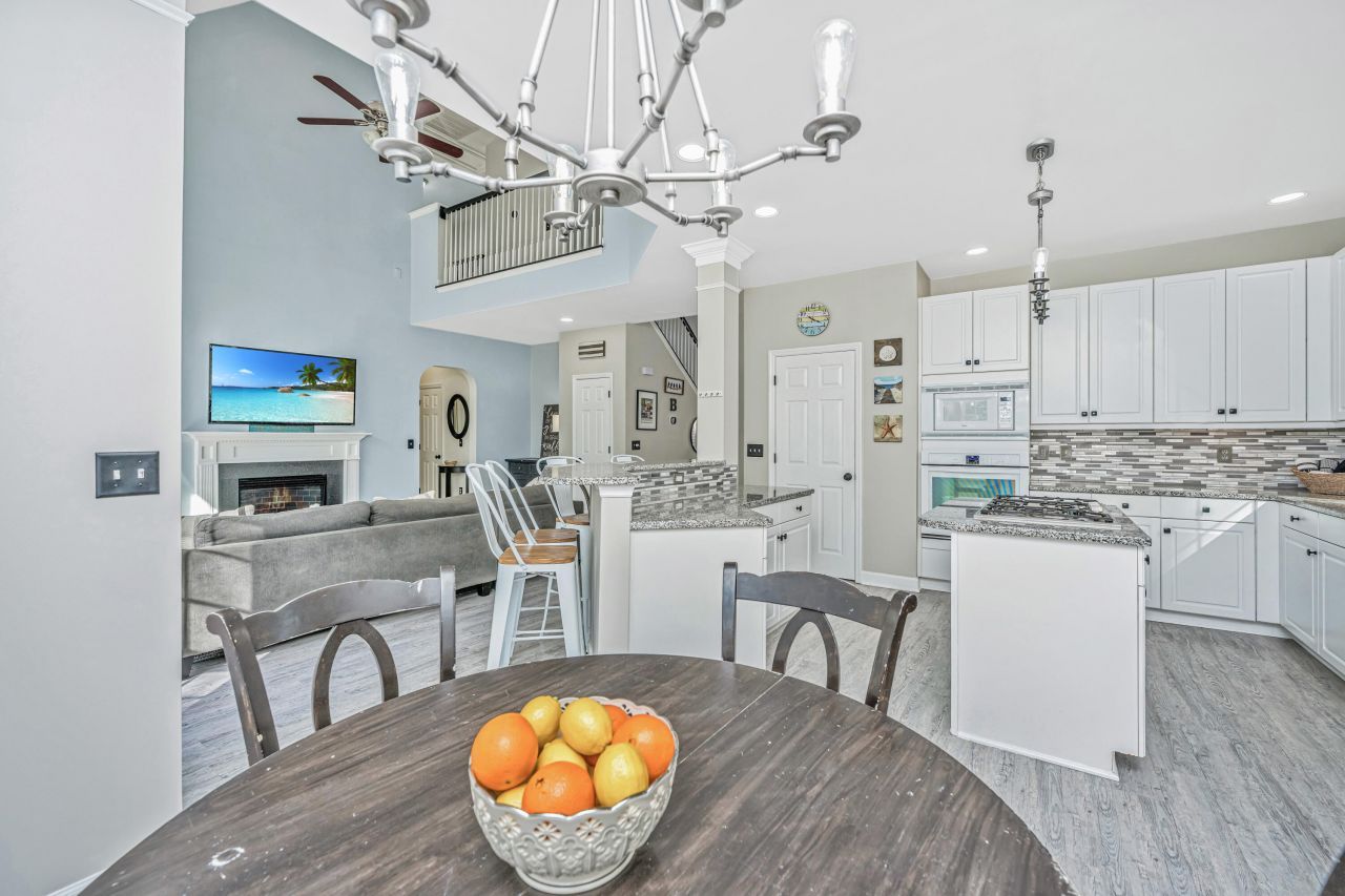 1702 William Hapton Way Photo 24