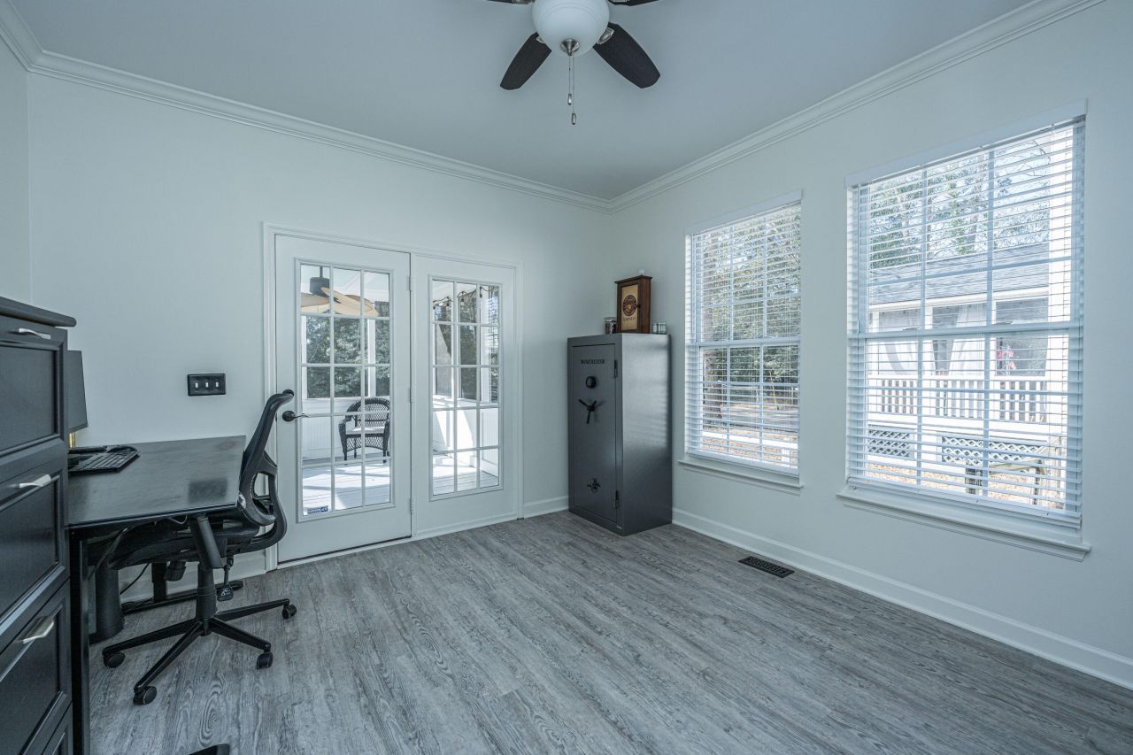 1702 William Hapton Way Photo 28