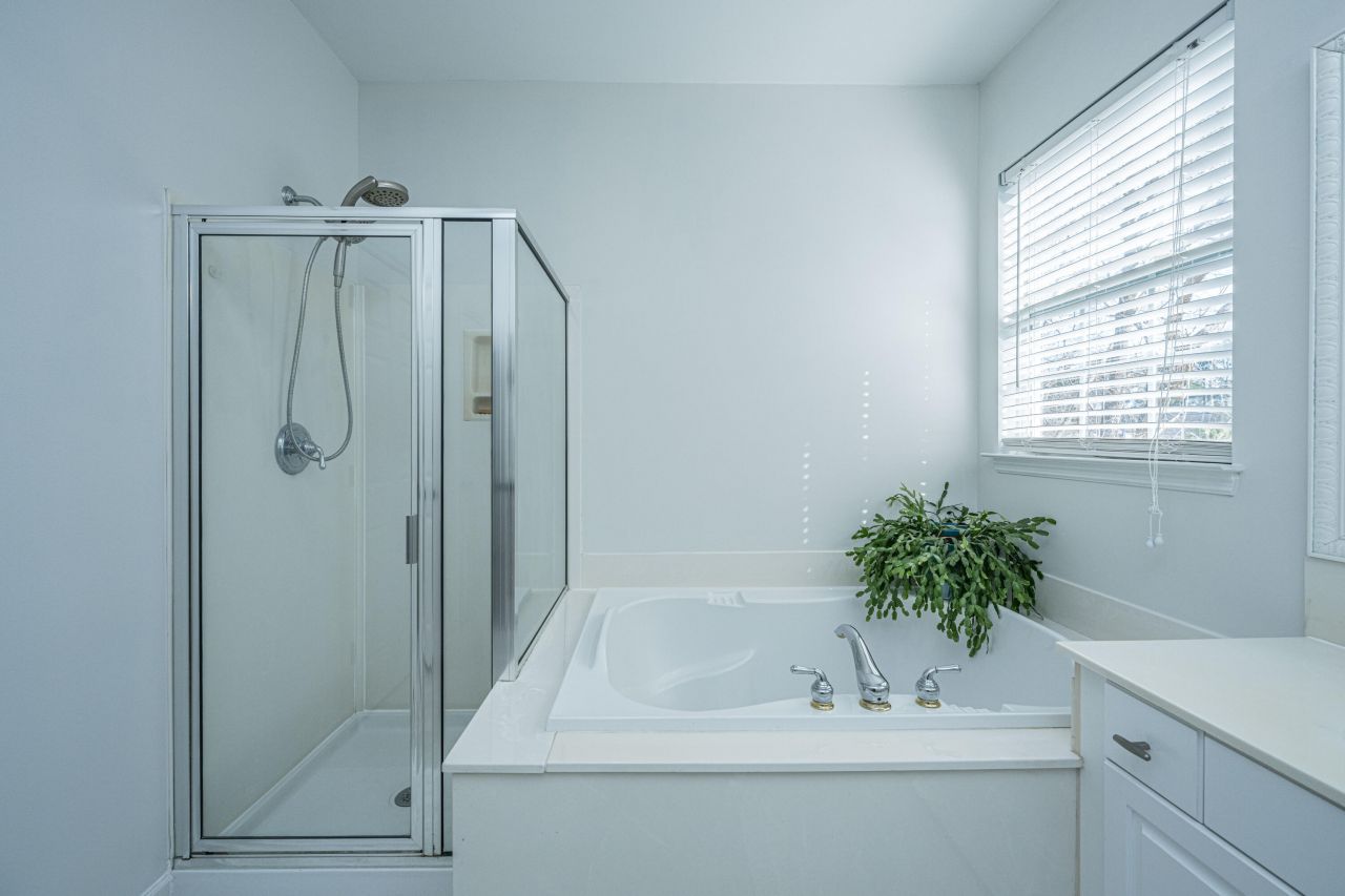 1702 William Hapton Way Photo 32