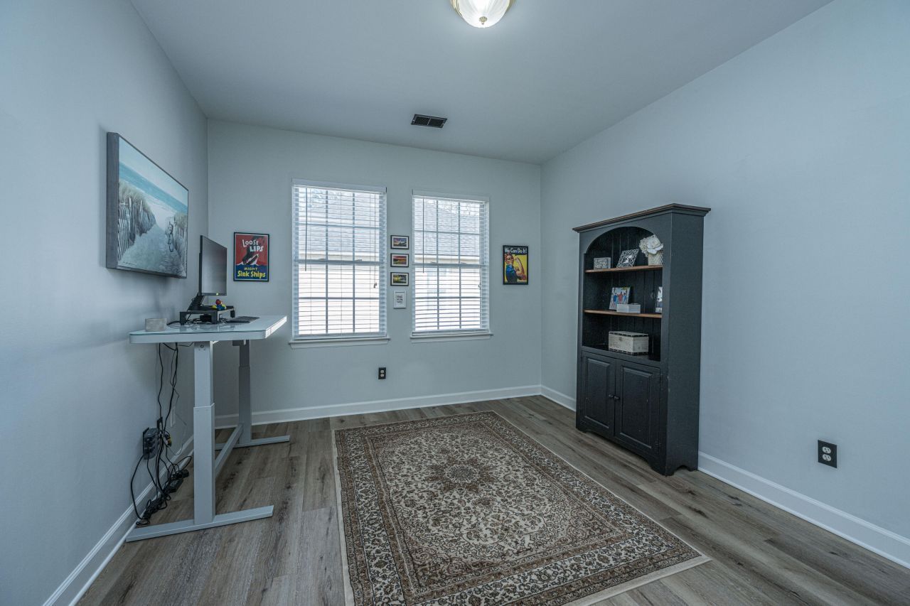 1702 William Hapton Way Photo 35