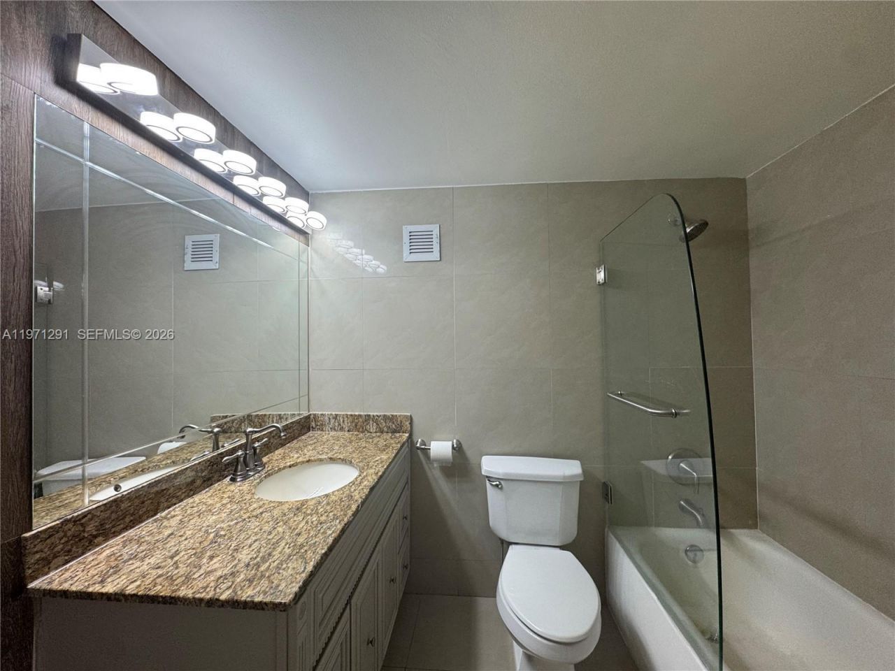 1200 West Ave , Unit 315, Miami Beach, FL 33139 Photo