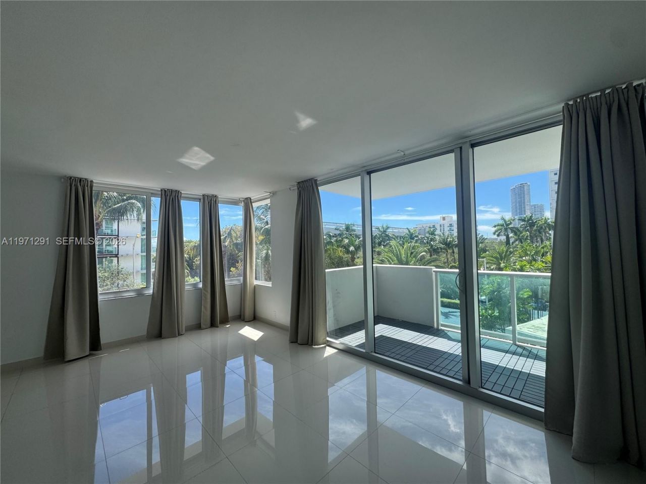 1200 West Ave , Unit 315, Miami Beach, FL 33139 Photo