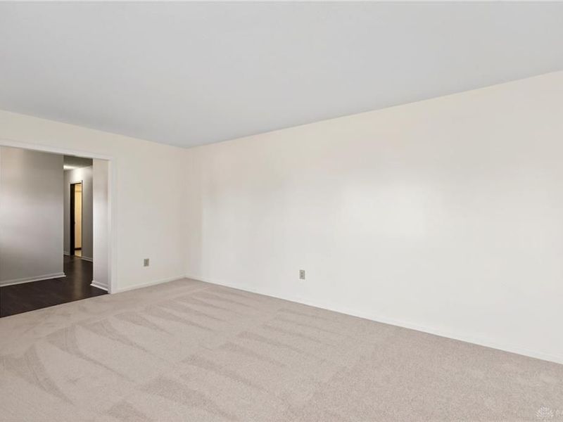 1010 Meadow Lark Drive, Enon Vlg, OH 45323 Photo 16