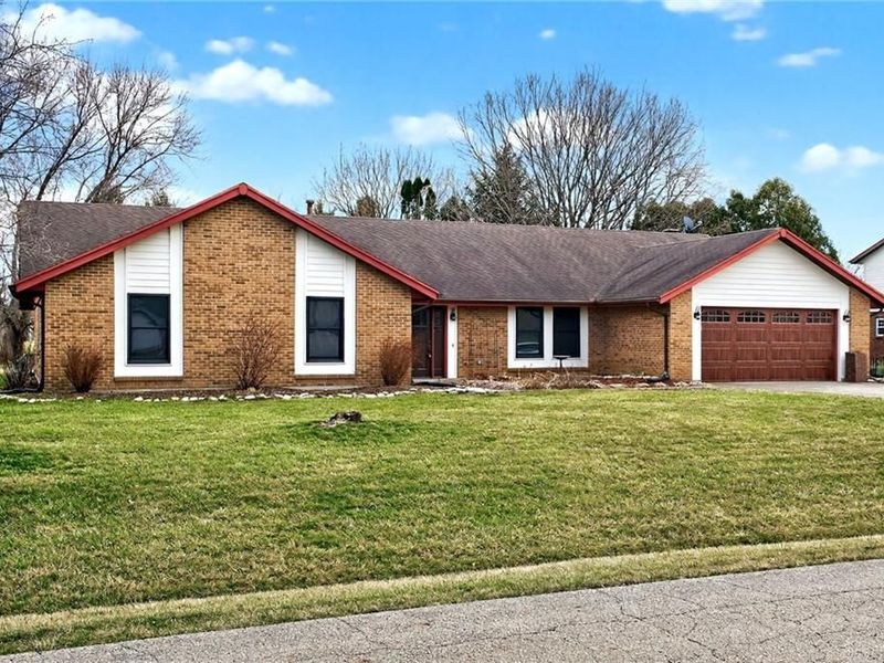 1010 Meadow Lark Drive, Enon Vlg, OH 45323 Photo 8