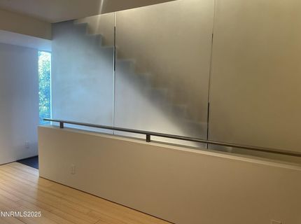 880 S Center Street, Reno, NV 89501 Photo