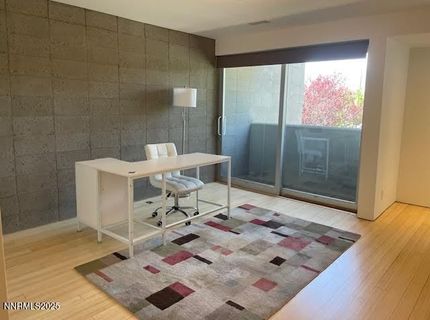 880 S Center Street, Reno, NV 89501 Photo