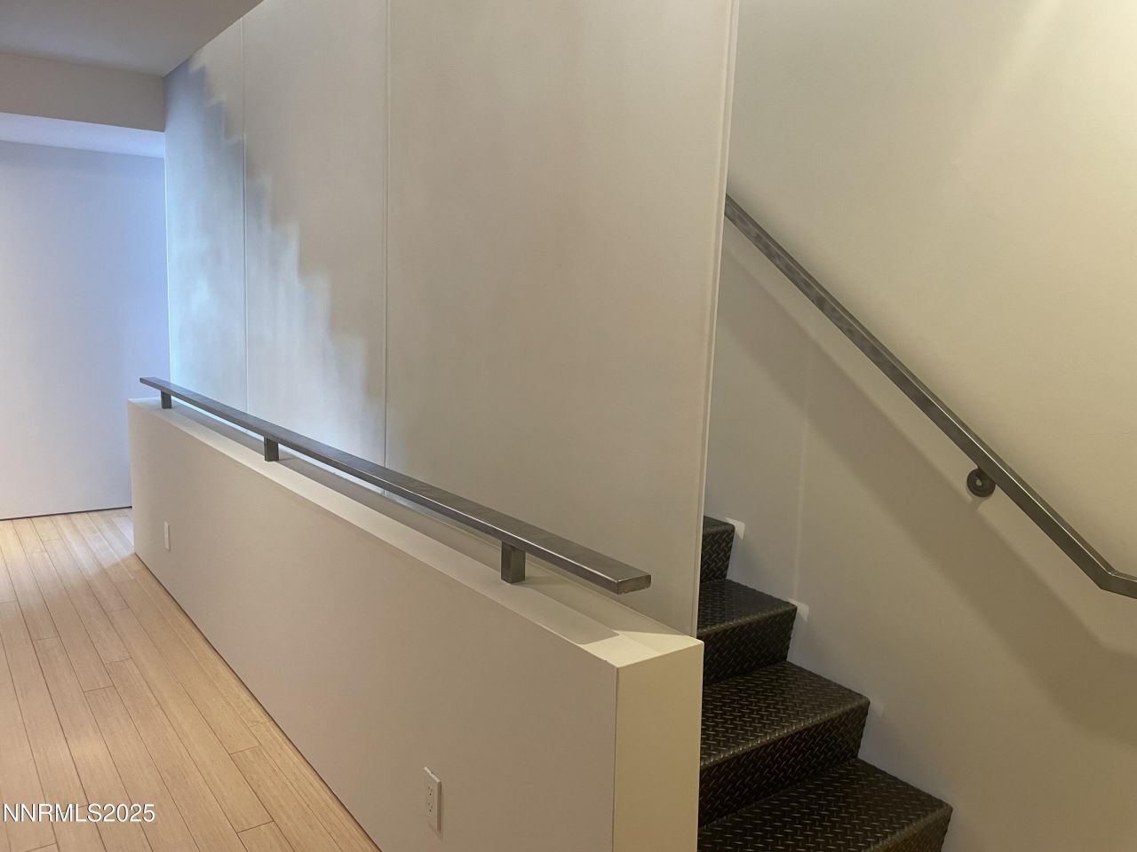 880 S Center Street, Reno, NV 89501 Photo