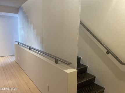 880 S Center Street, Reno, NV 89501 Photo