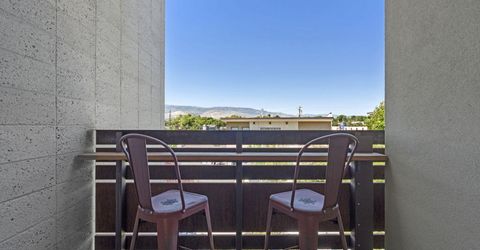 880 S Center Street, Reno, NV 89501 Photo