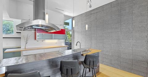 880 S Center Street, Reno, NV 89501 Photo