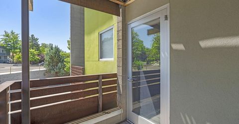 880 S Center Street, Reno, NV 89501 Photo