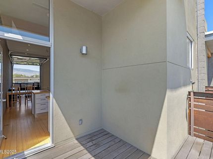 880 S Center Street, Reno, NV 89501 Photo