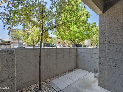 880 S Center Street, Reno, NV 89501 Photo