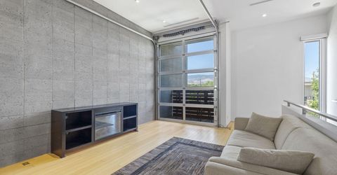 880 S Center Street, Reno, NV 89501 Photo