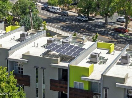 880 S Center Street, Reno, NV 89501 Photo