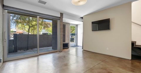 880 S Center Street, Reno, NV 89501 Photo