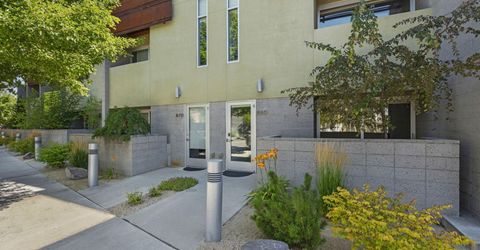 880 S Center Street, Reno, NV 89501 Photo