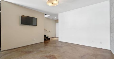 880 S Center Street, Reno, NV 89501 Photo