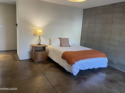 880 S Center Street, Reno, NV 89501 Photo