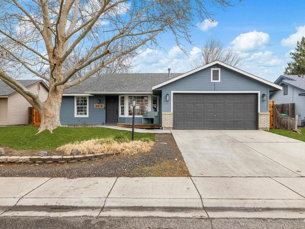 6678 N Hastings Ave, Boise, ID 83714