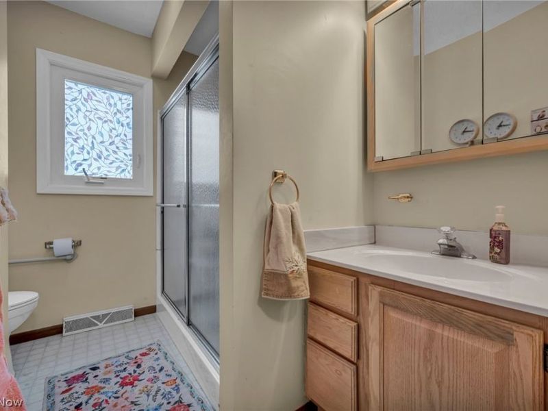 9217 Bechtel Road, Elyria, OH 44035 Photo 37