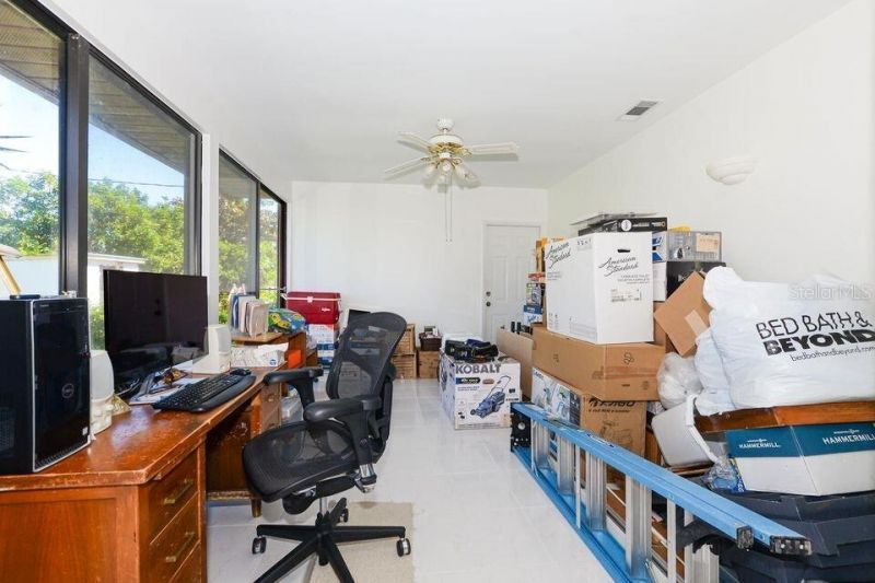 1117 SE Mendoza Avenue , Port Saint Lucie, FL 34952 Photo