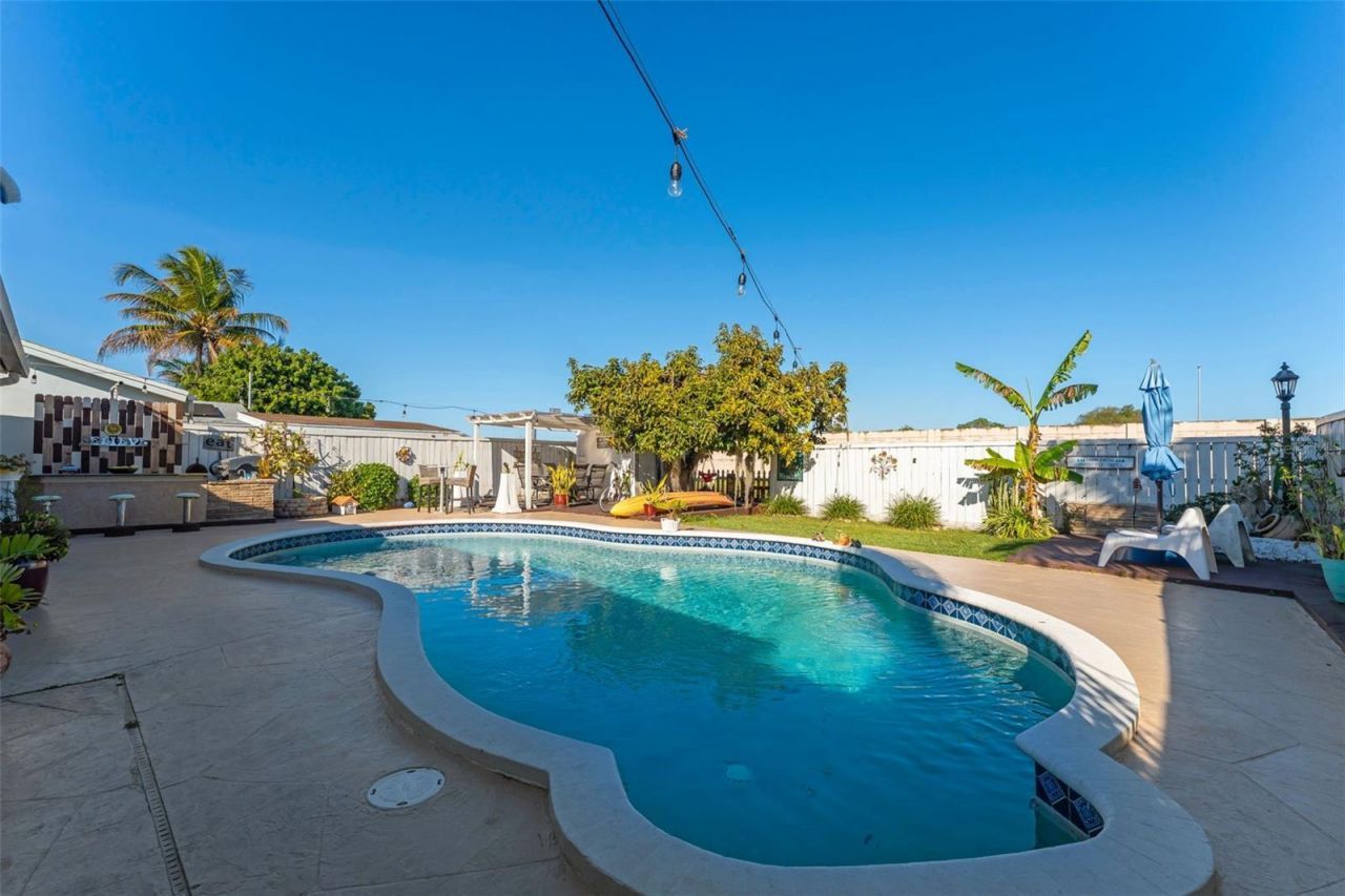 17231 SW 115th Avenue, Miami, FL 33157 Photo