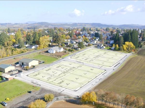 Lot 1 Block 7 W Grant St, Carlton, OR 97111