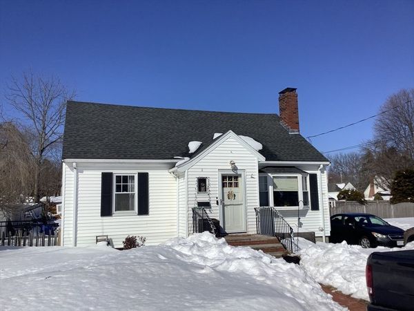 2 Chapel Rd, Danvers, MA 01923