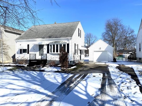 47 Roberts Dr., Shelby, OH 44875