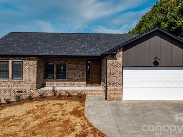 3386 Blackburn Bridge Road, Lincolnton, NC 28092