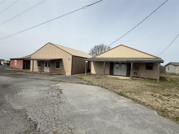 10534/10536 Knifley Road , Knifley, KY 42753