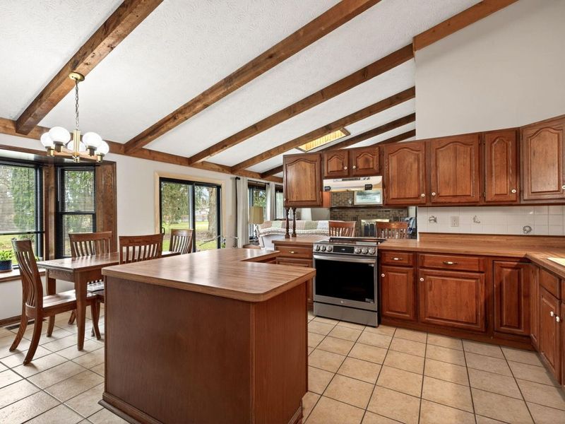 1010 Meadow Lark Drive, Enon, OH 45323 Photo 18