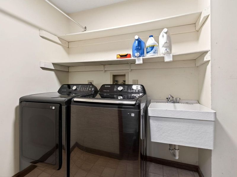 1010 Meadow Lark Drive, Enon, OH 45323 Photo 27