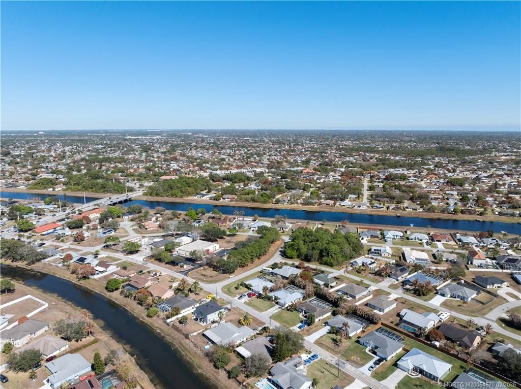 737 SW Dalton Circle, Port Saint Lucie, FL 34953 Photo