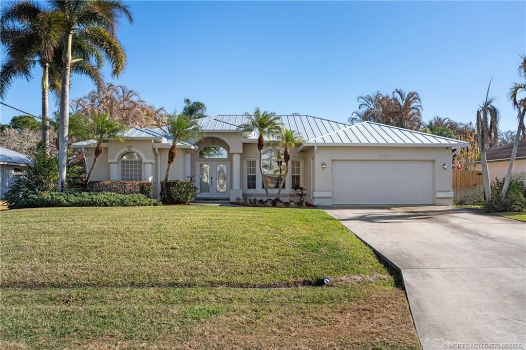 737 SW Dalton Circle, Port Saint Lucie, FL 34953 Photo