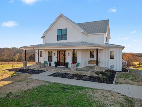 710 Callis Rd , Lebanon, TN 37090