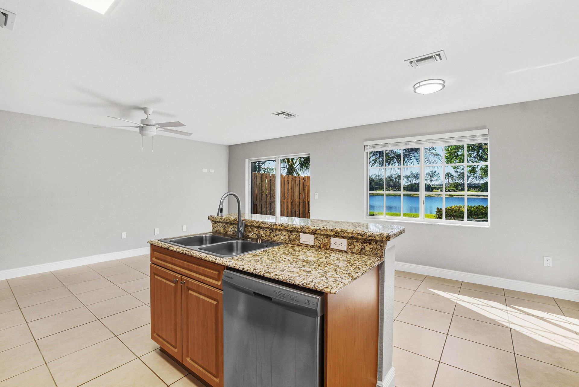 6712 Old Farm Trail, Boynton Beach, FL 33437 Photo