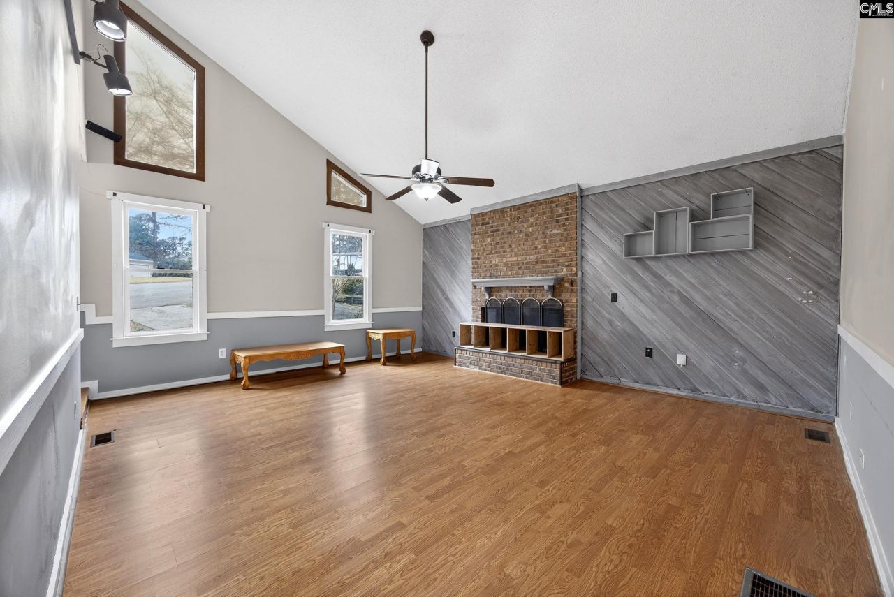 119 Logan Rock Court Photo 6