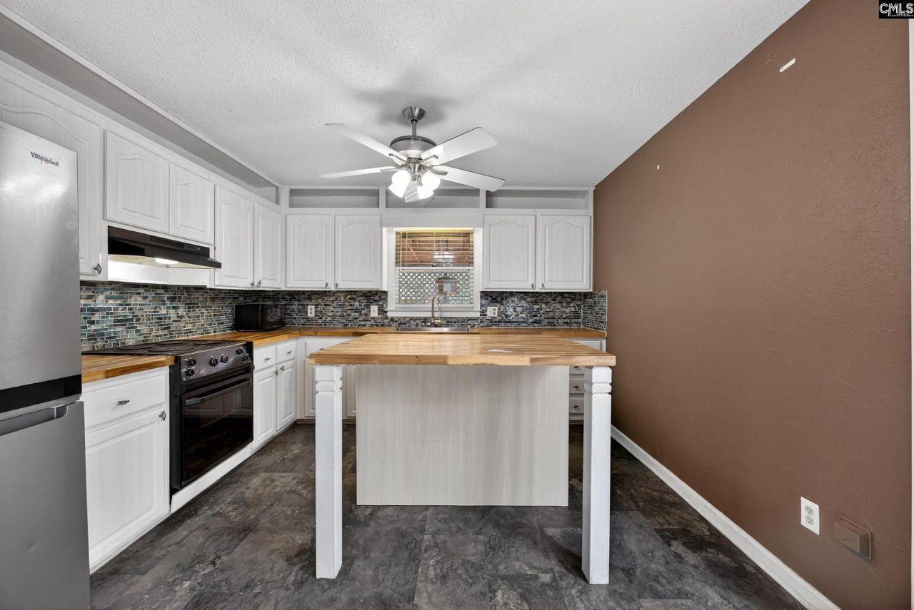 119 Logan Rock Court Photo 9