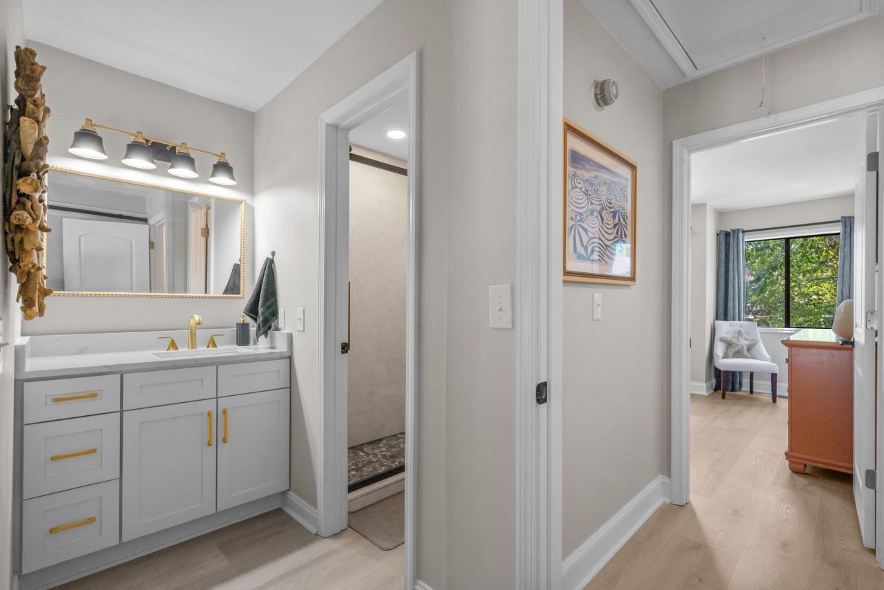 12 Shadow Moss Pl.  Photo 23